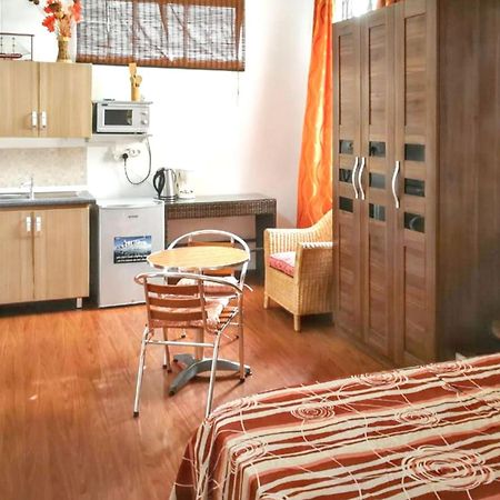 Charming Studio In Flic En Flac With Enclosed Garden 25M² Εξωτερικό φωτογραφία